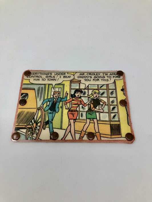 Vintage Comic Book Card Wallet -  Archie and the girls!