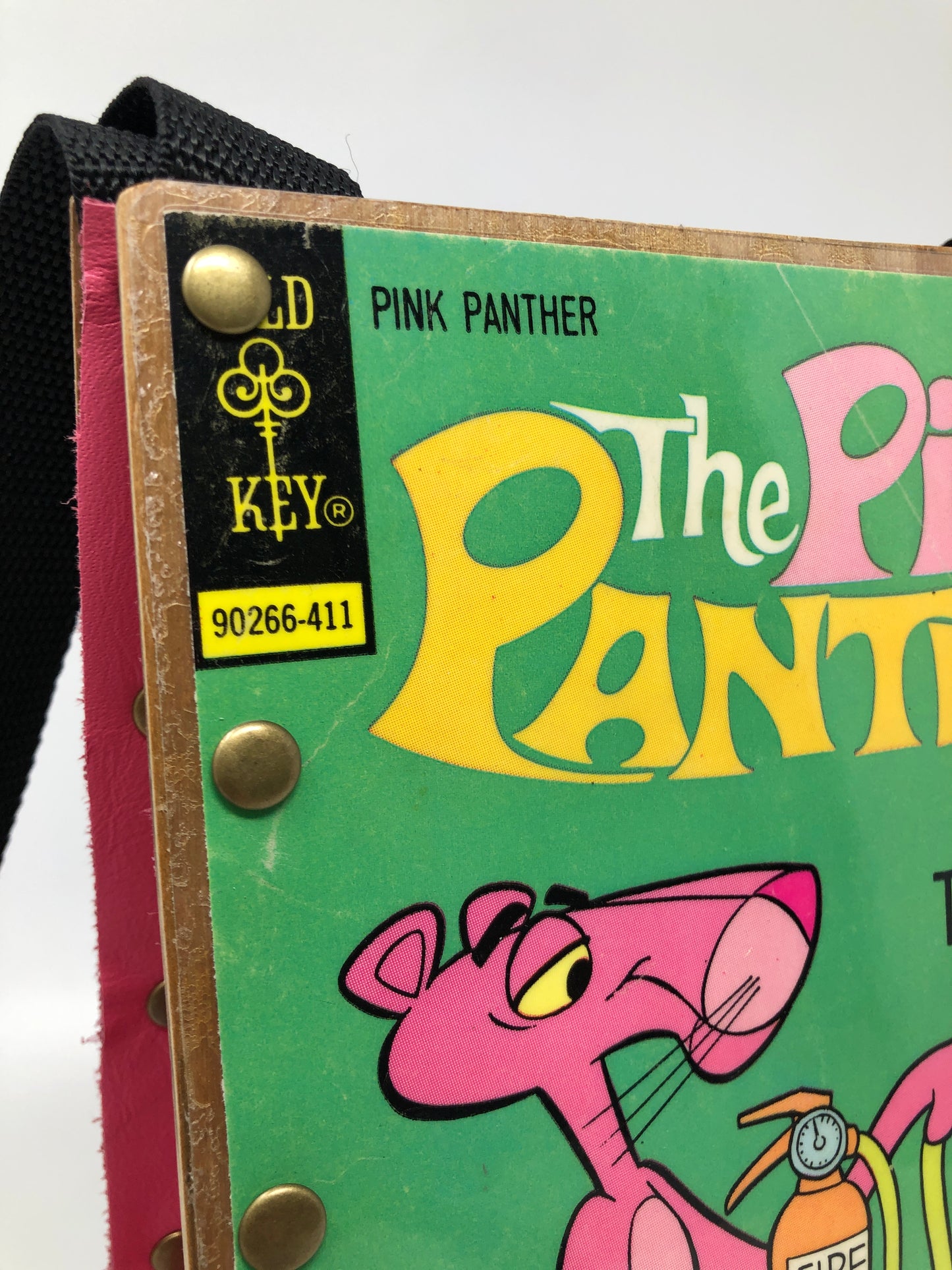 Vintage Handcrafted Gold Key Cartoon Purse - The Pink Panther and The Inspector November 1974