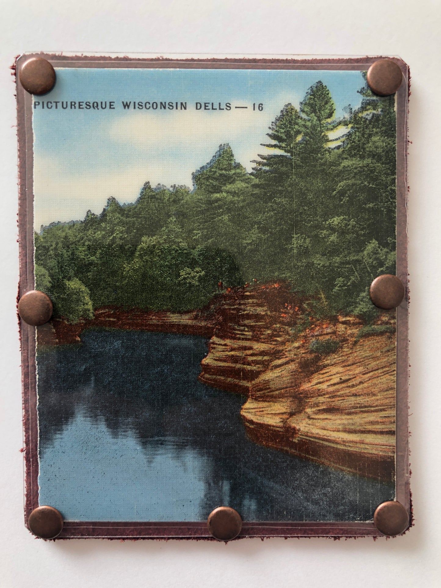 Vintage Graphics Card Wallet - Wisconsin Dells